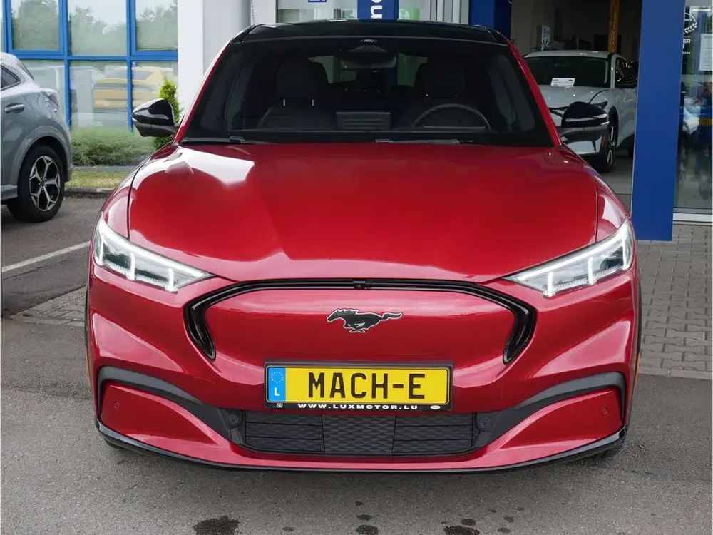 Ford Mustang Mach-E - 0