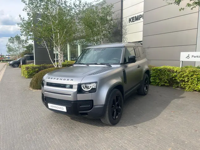 Land Rover Defender - 0
