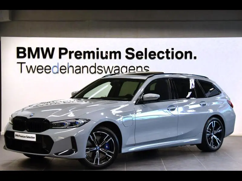 BMW 330 - 0