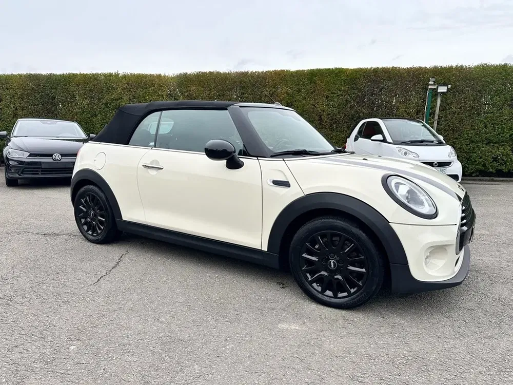 Mini Cooper Cabrio - 0