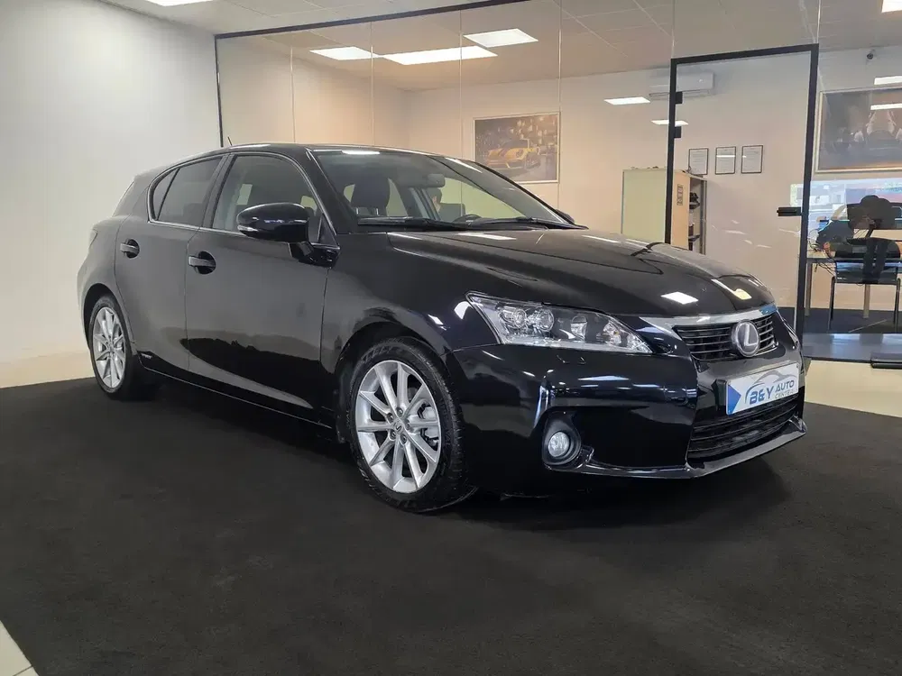 Lexus CT 200h - 0