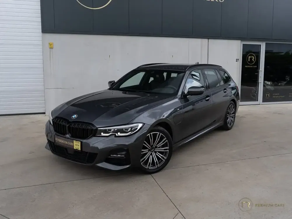 BMW 330 - 0