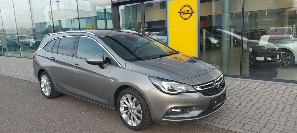 Opel Astra - 0