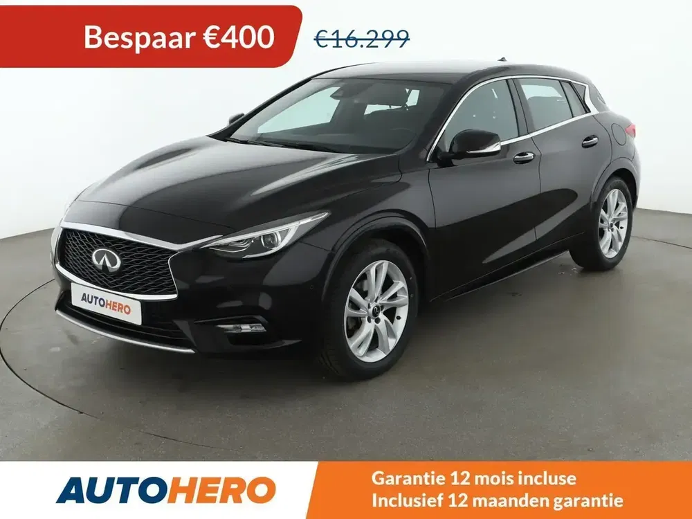 Infiniti Q30 - 0
