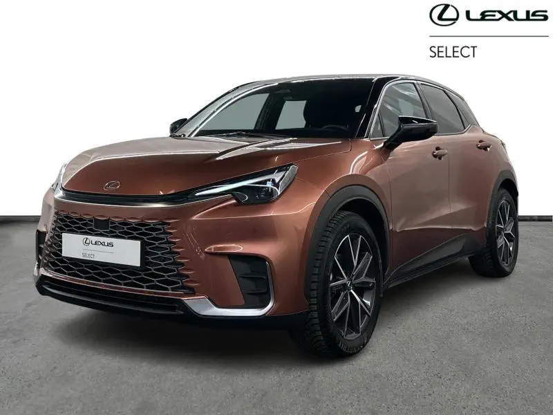 Lexus LBX - 0