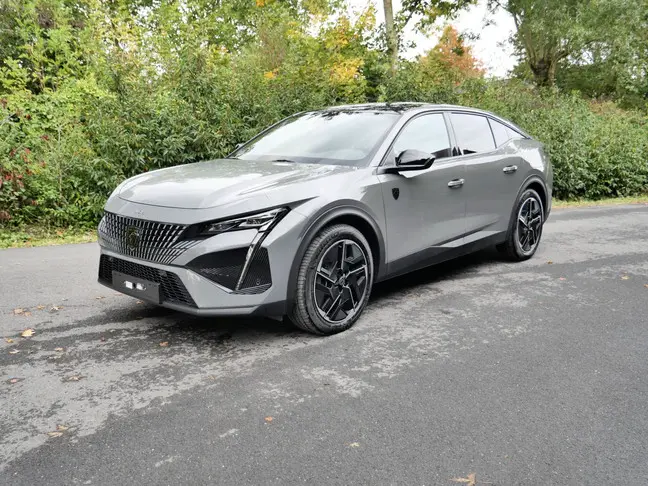 Peugeot 408 - 0