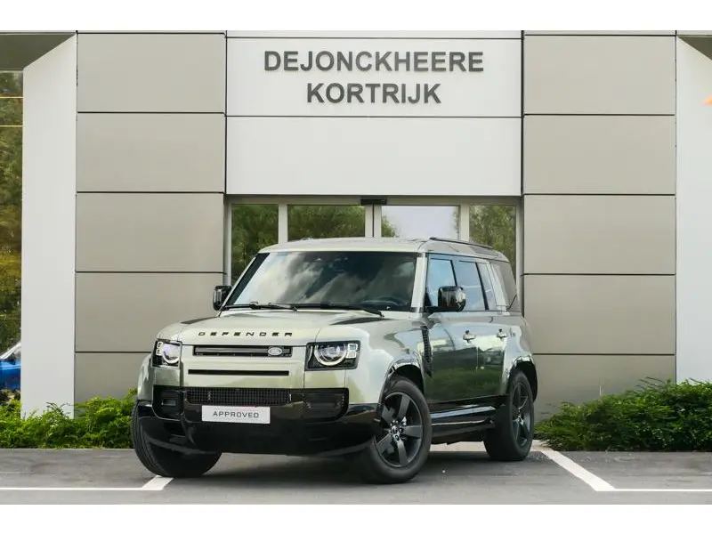 Land Rover Defender - 0