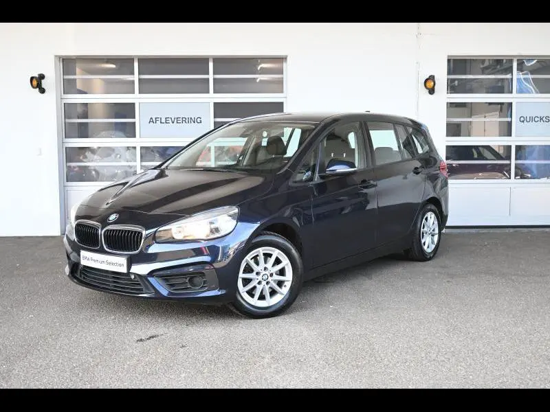 BMW 216 - 0