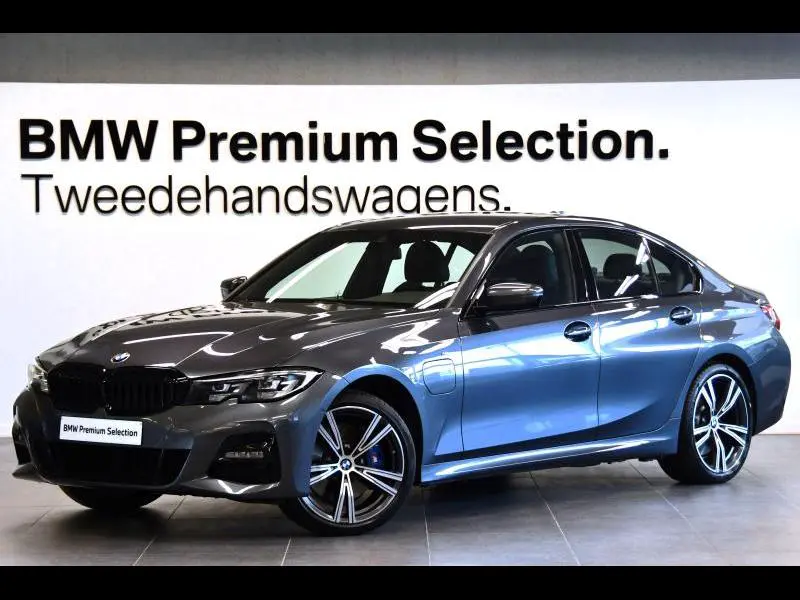 BMW 330 - 0
