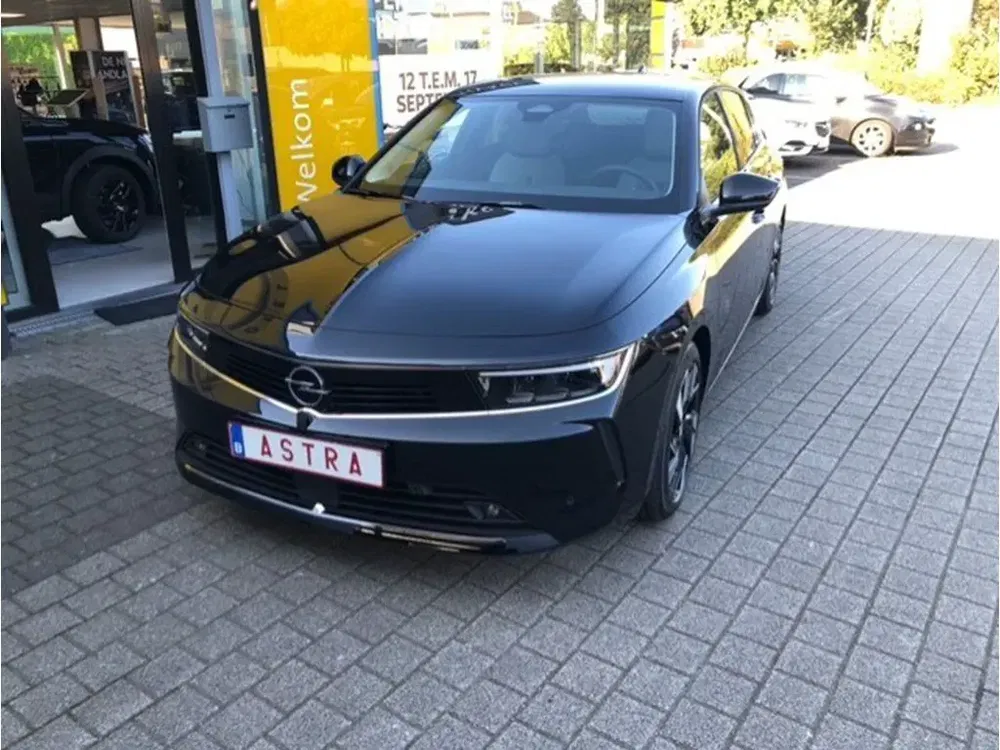 Opel Astra - 0