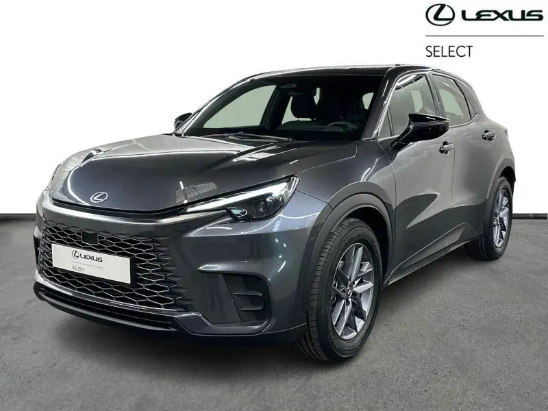 Lexus LBX - 0