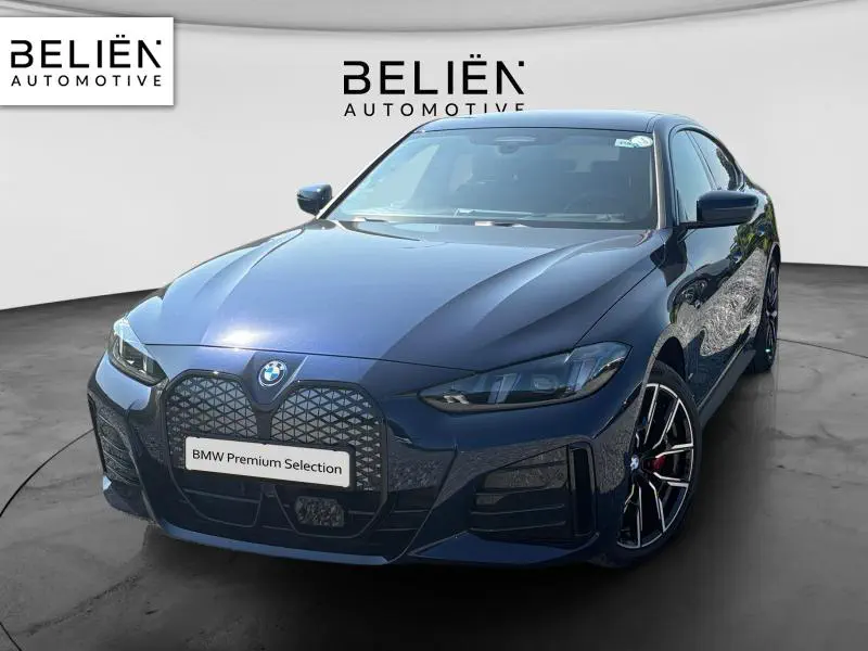 BMW i4 - 0