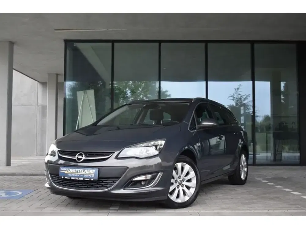 Opel Astra - 0