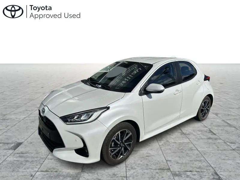 Toyota Yaris - 0