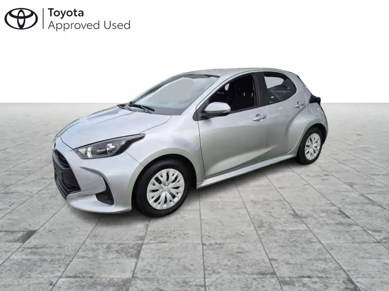 Toyota Yaris - 0