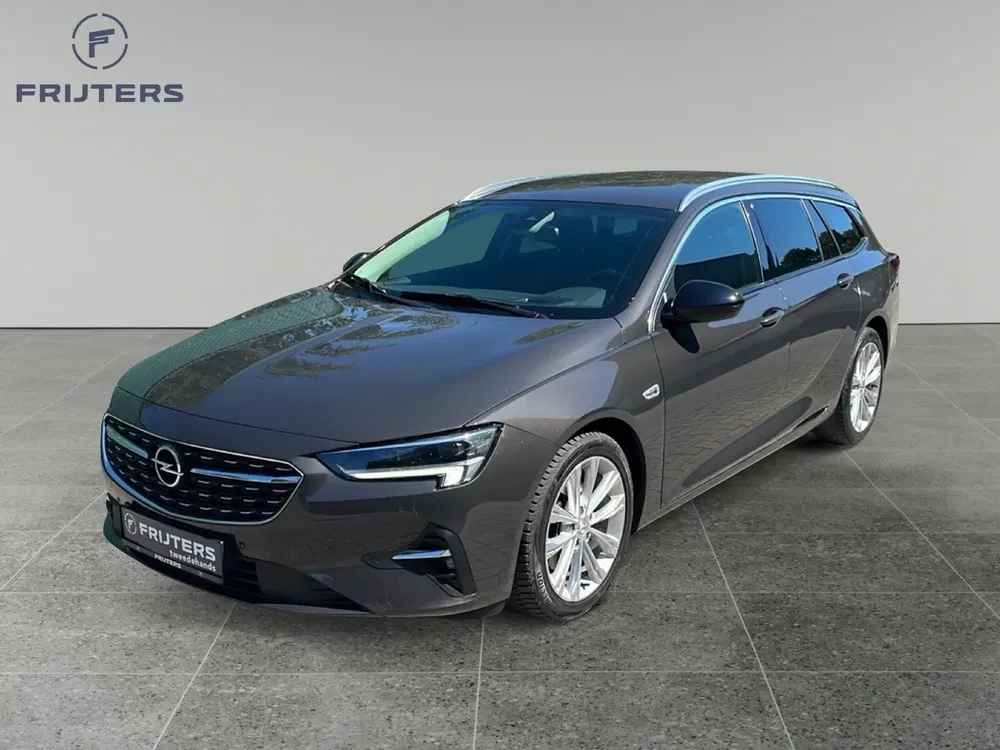 Opel Insignia - 0