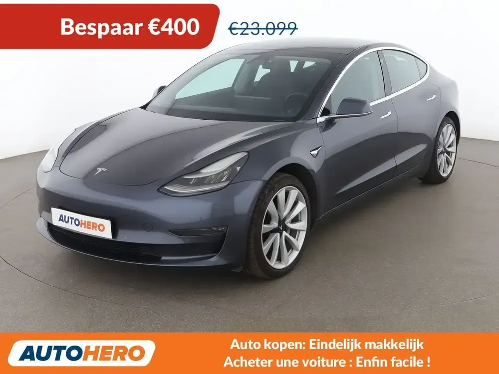 Tesla Model 3 - 0
