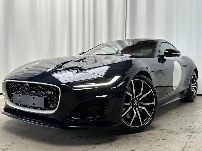 Jaguar F-Type - 0