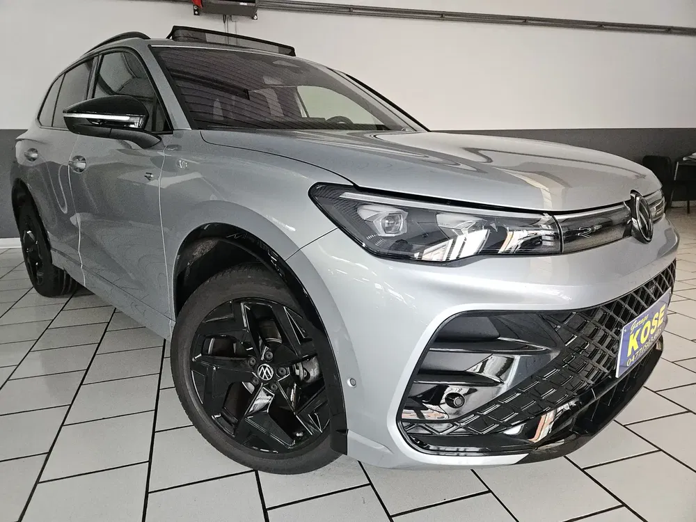 Volkswagen Tiguan - 0