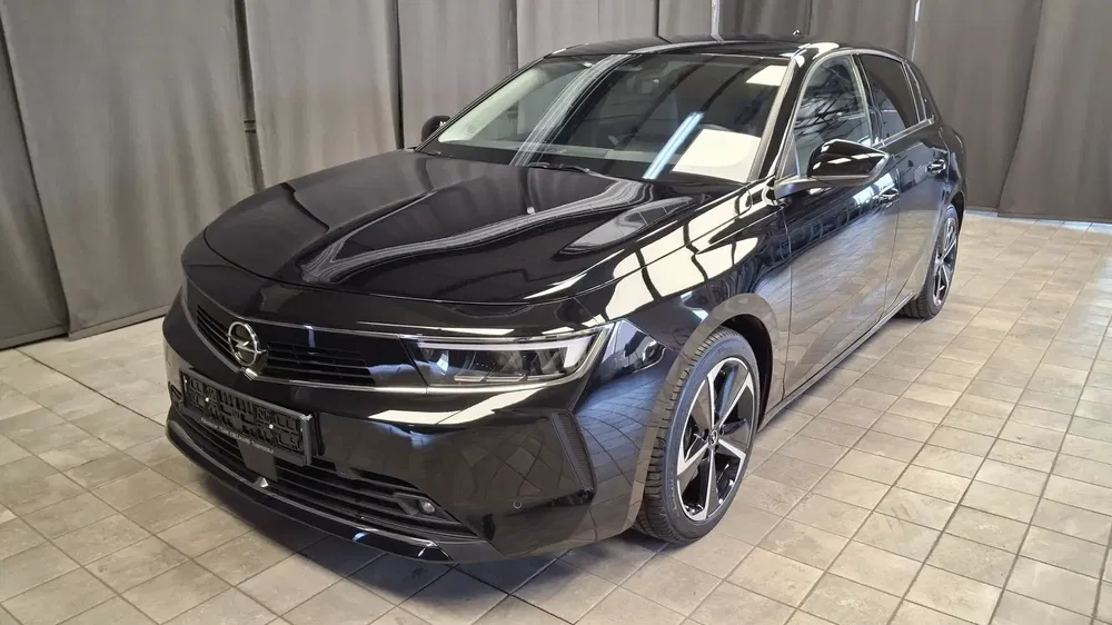 Opel Astra - 0