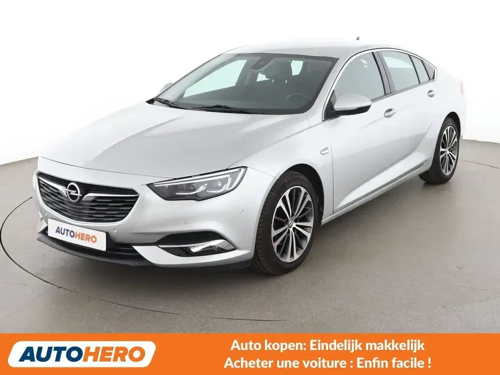 Opel Insignia - 0