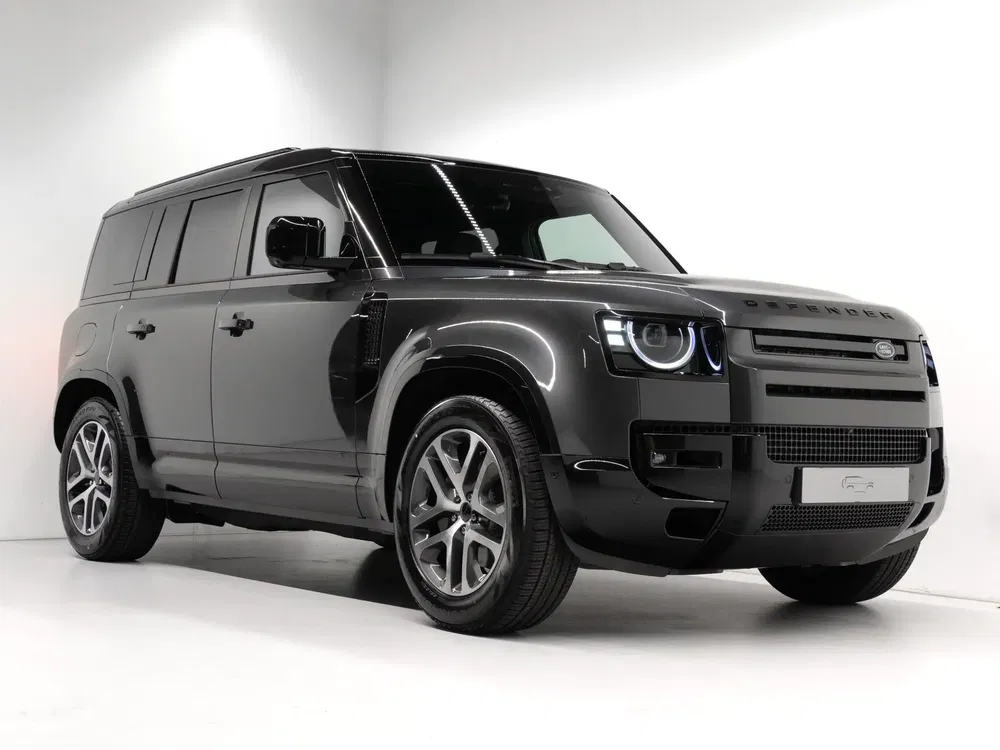Land Rover Defender - 0