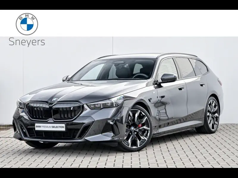 BMW i5 - 0