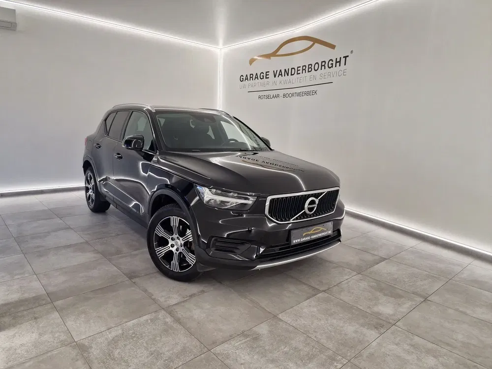 Volvo XC40 - 0