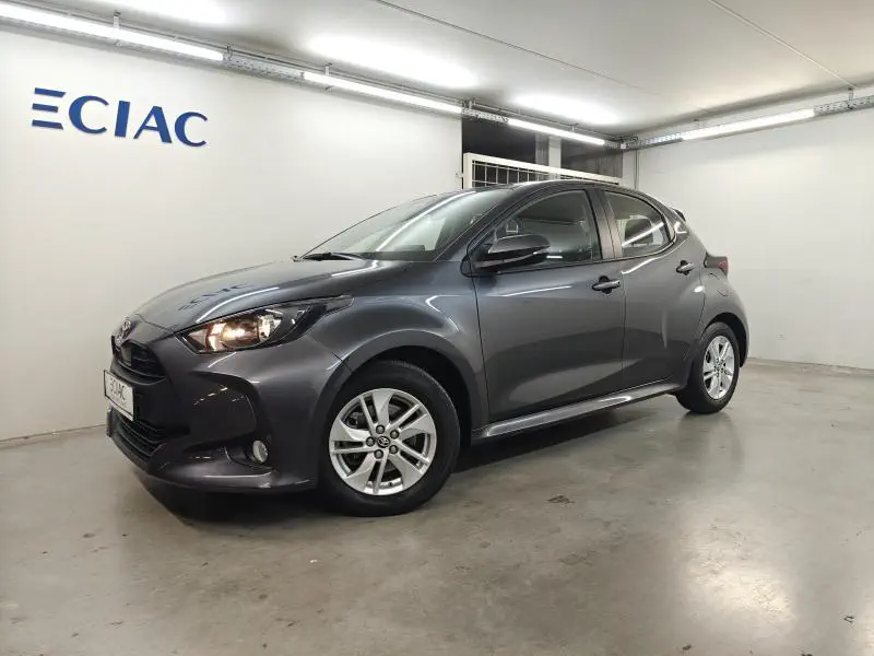 Toyota Yaris - 0