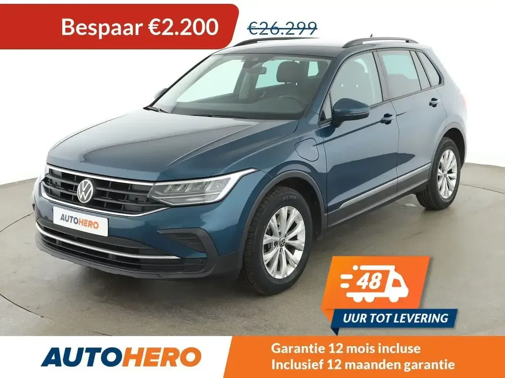 Volkswagen Tiguan - 0