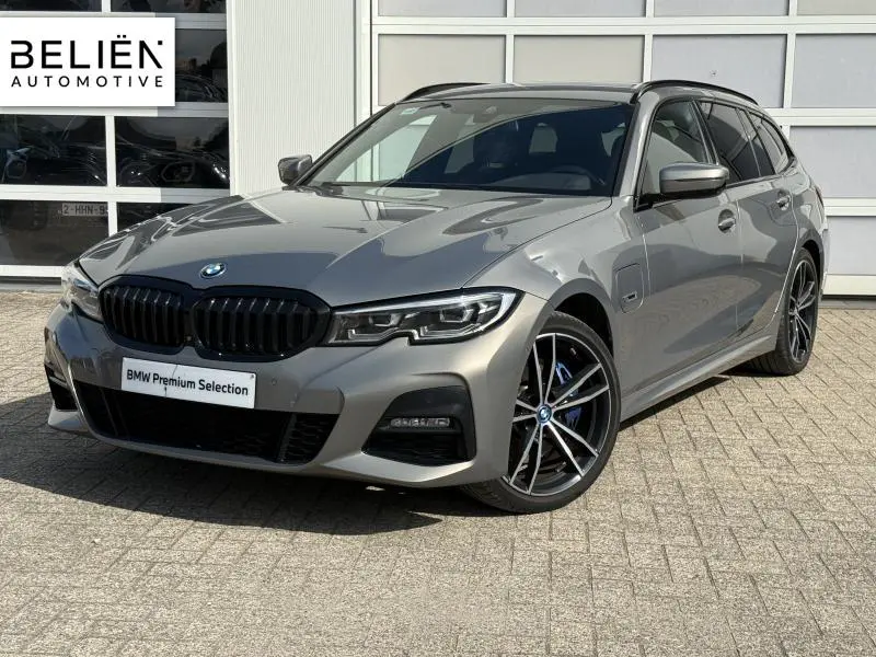 BMW 330 - 0