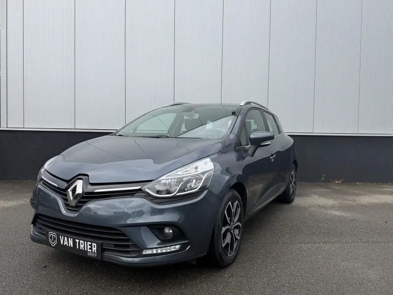 Renault Clio - 0