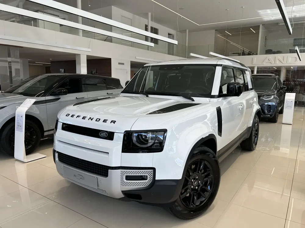 Land Rover Defender - 0