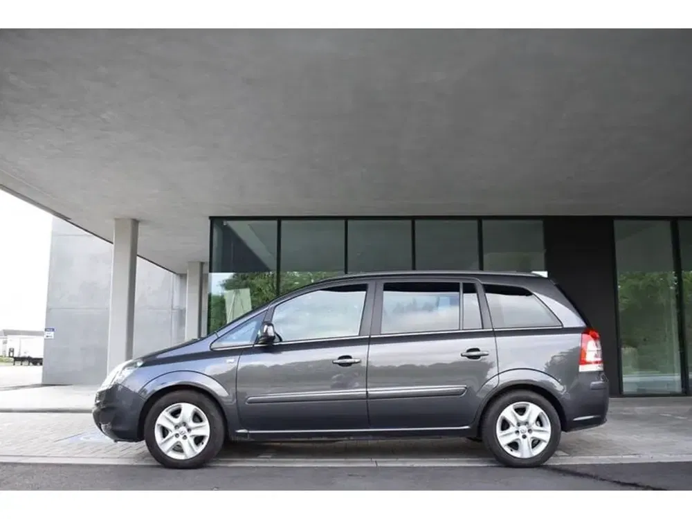 Opel Zafira - 0