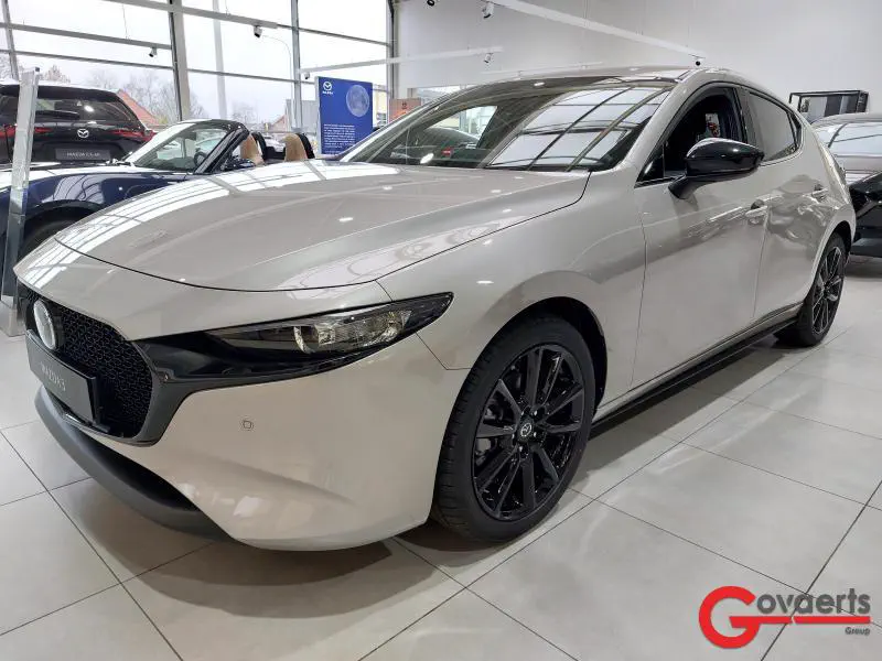 Mazda 3 - 0