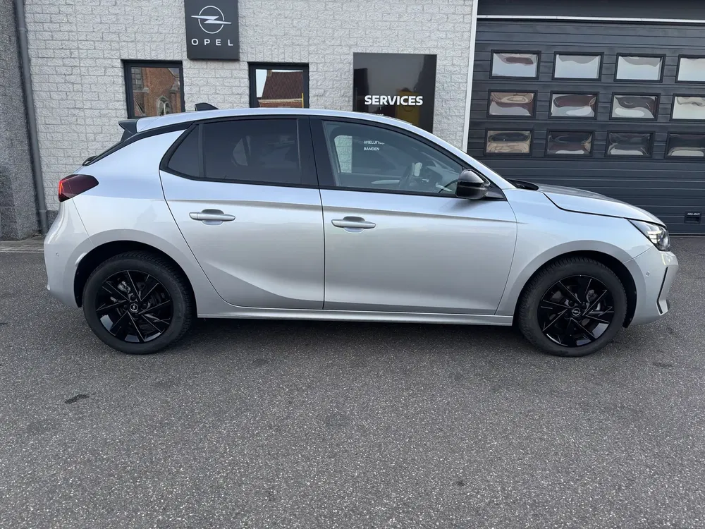 Opel Corsa - 0