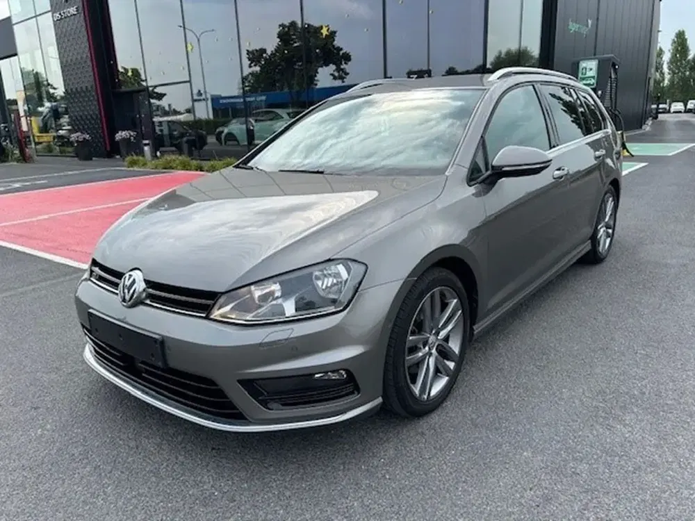 Volkswagen Golf Variant - 0