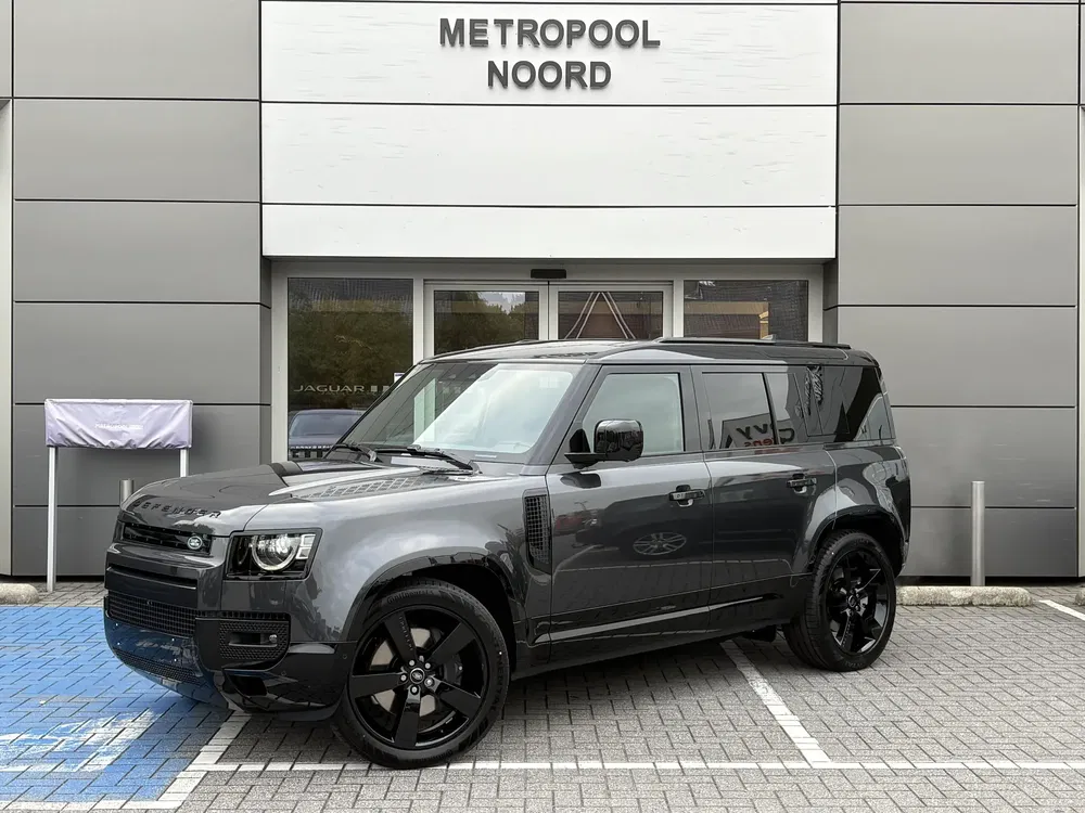 Land Rover Defender - 0