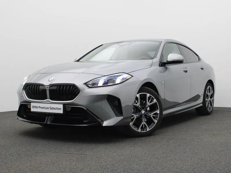 BMW 218 - 0
