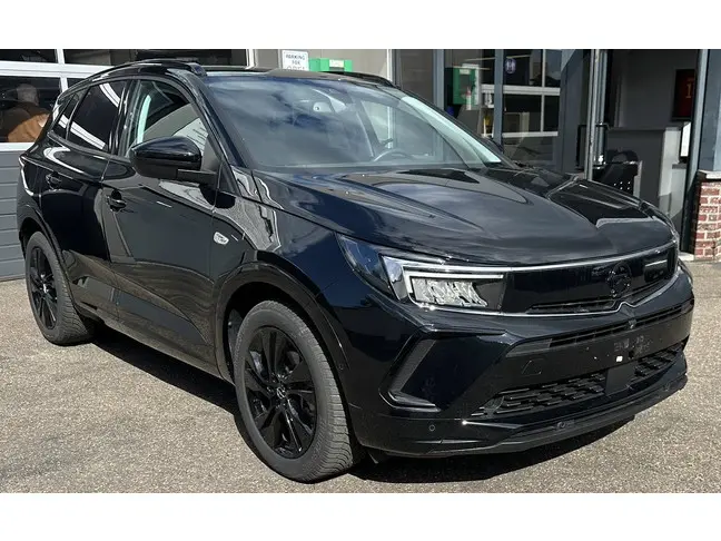 Opel Grandland - 0