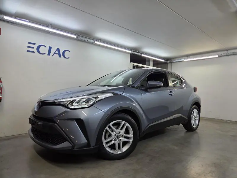 Toyota C-HR - 0