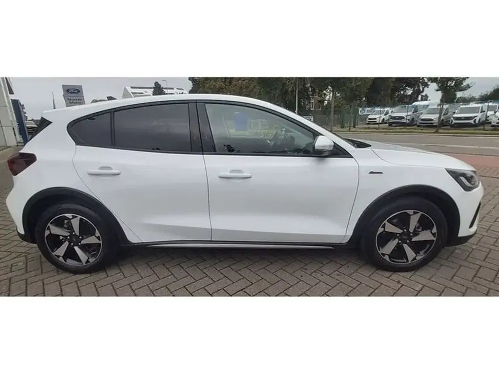 Ford Focus - 0