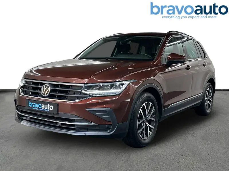Volkswagen Tiguan - 0