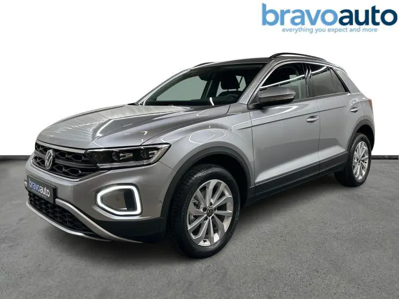 Volkswagen T-Roc - 0