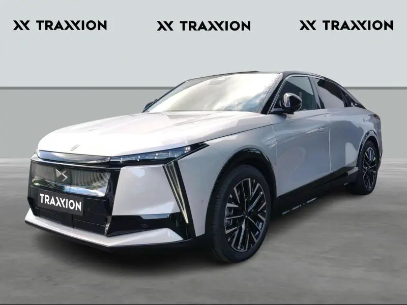 DS Automobiles N°8 - 0