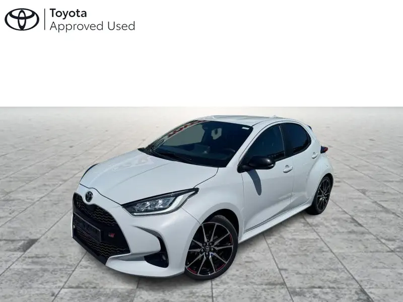 Toyota Yaris - 0