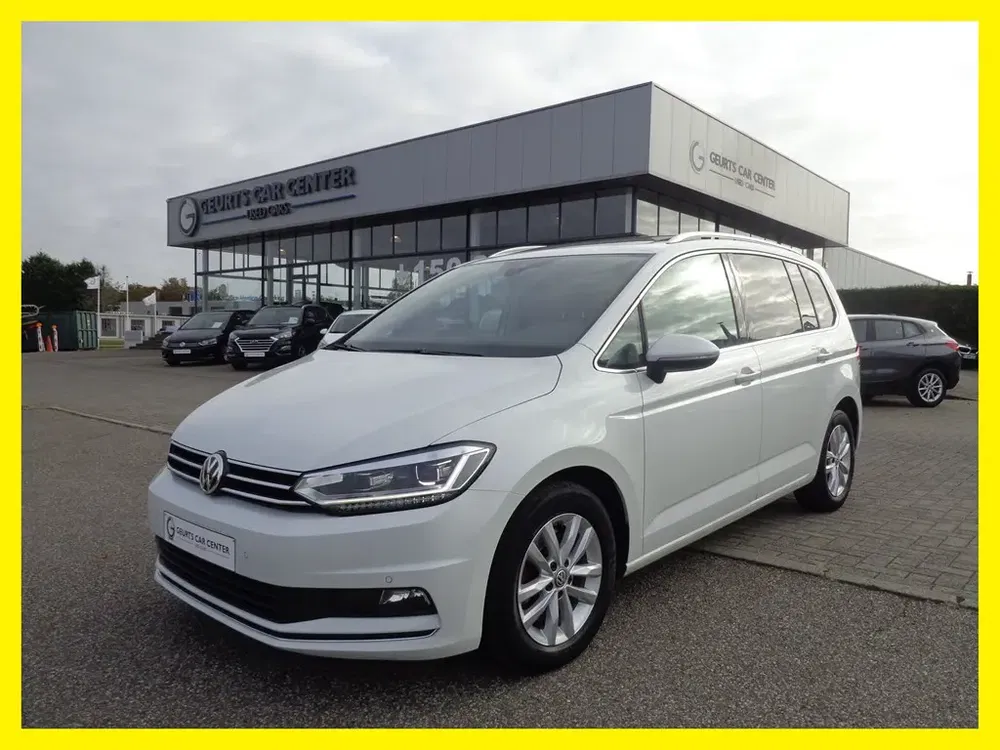 Volkswagen Touran - 0