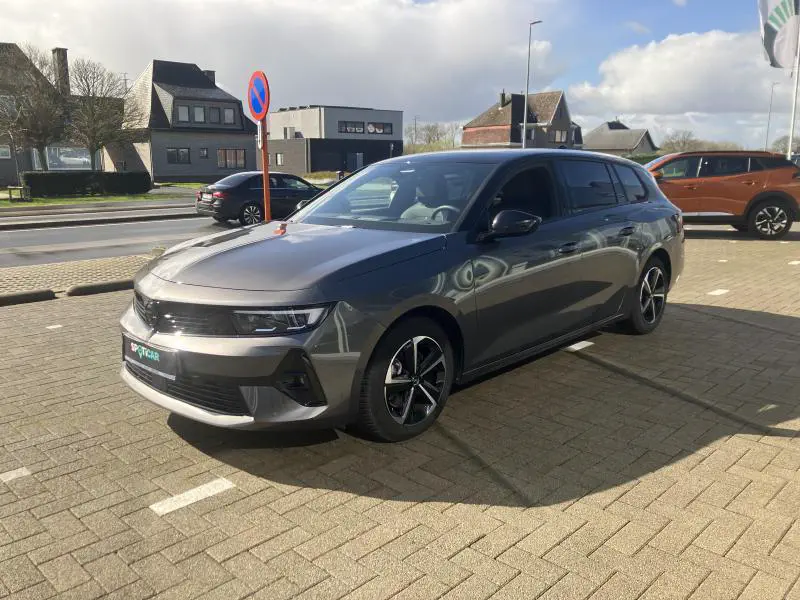 Opel Zafira Tourer - 0
