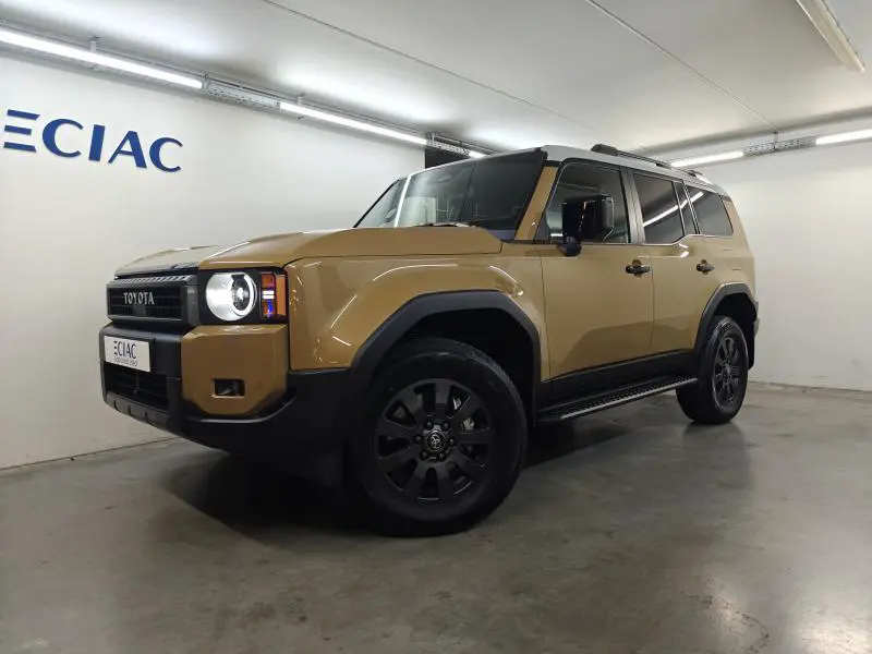 Toyota Land Cruiser - 0