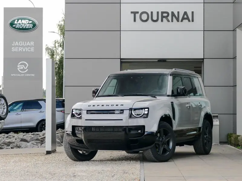 Land Rover Defender - 0